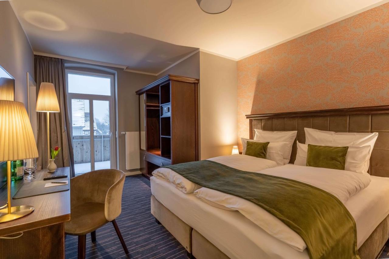 Logis Hotel Quartier 5, Saechsische Schweiz, Mit Restaurant, Cafe & Bar Kurort Gohrisch Ngoại thất bức ảnh