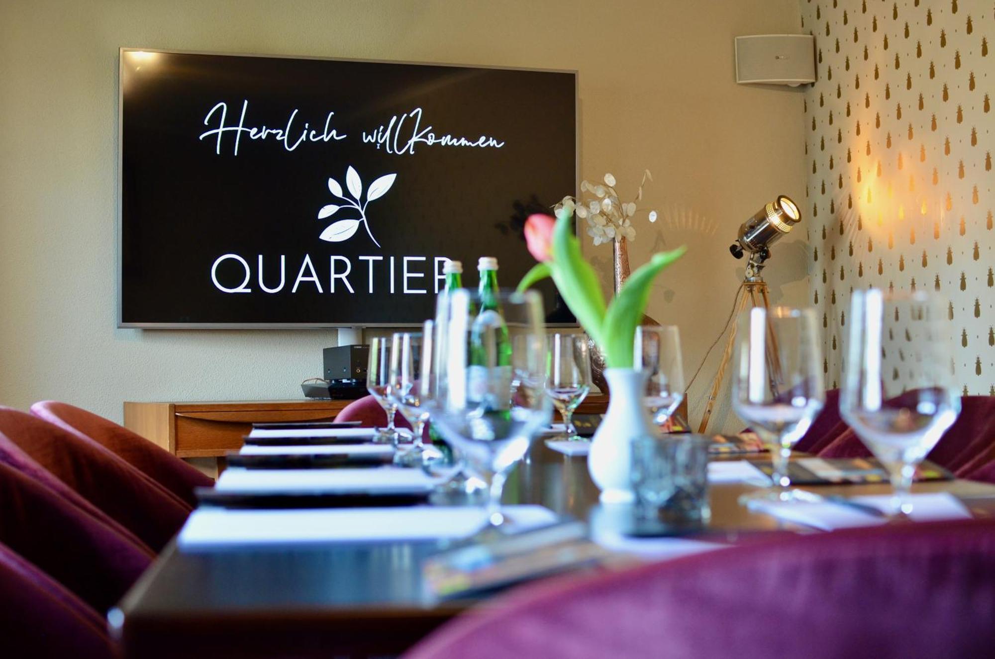 Logis Hotel Quartier 5, Saechsische Schweiz, Mit Restaurant, Cafe & Bar Kurort Gohrisch Ngoại thất bức ảnh